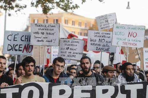 ອີຕາລີຕໍ່ໜ້າການລົງປະຊາມະຕິ